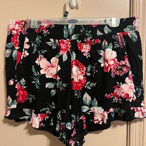 Torrid size 0 floral shorts